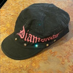 Brokedown diamonds & guns hat
